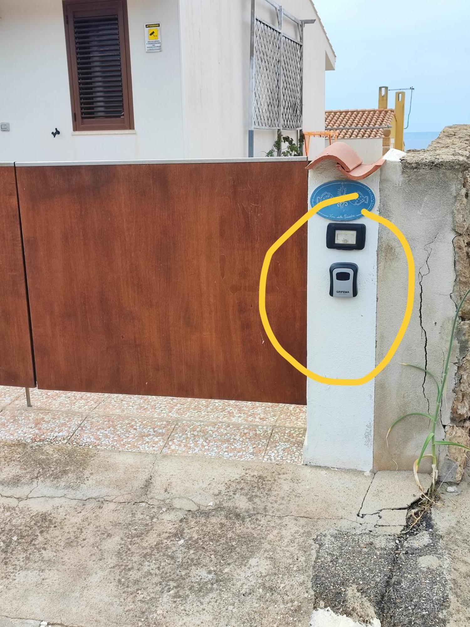 Casa Vacanze Funtana Meiga Cabras Ngoại thất bức ảnh